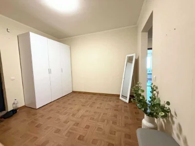 Sale of a large 1-bedroom apartment in the Navigátor residential complex