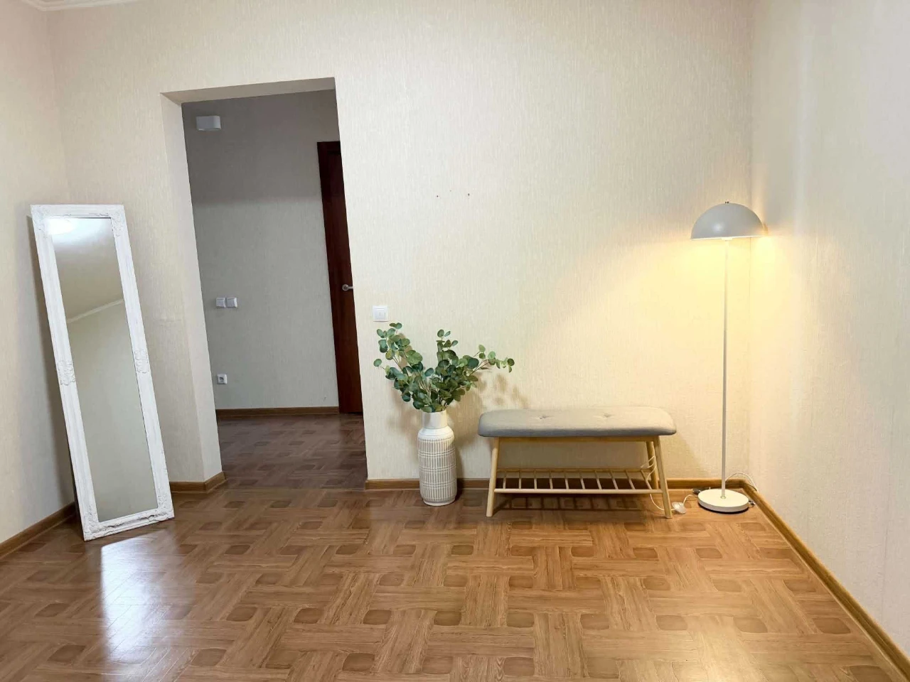 Sale of a large 1-bedroom apartment in the Navigátor residential complex
