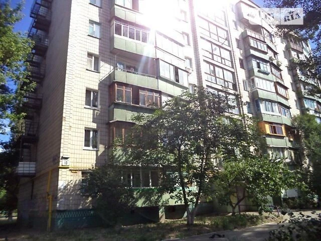 Sale of 1-room apartment 34 sq. m. on Vasylya Domanytskoho St. 10A
