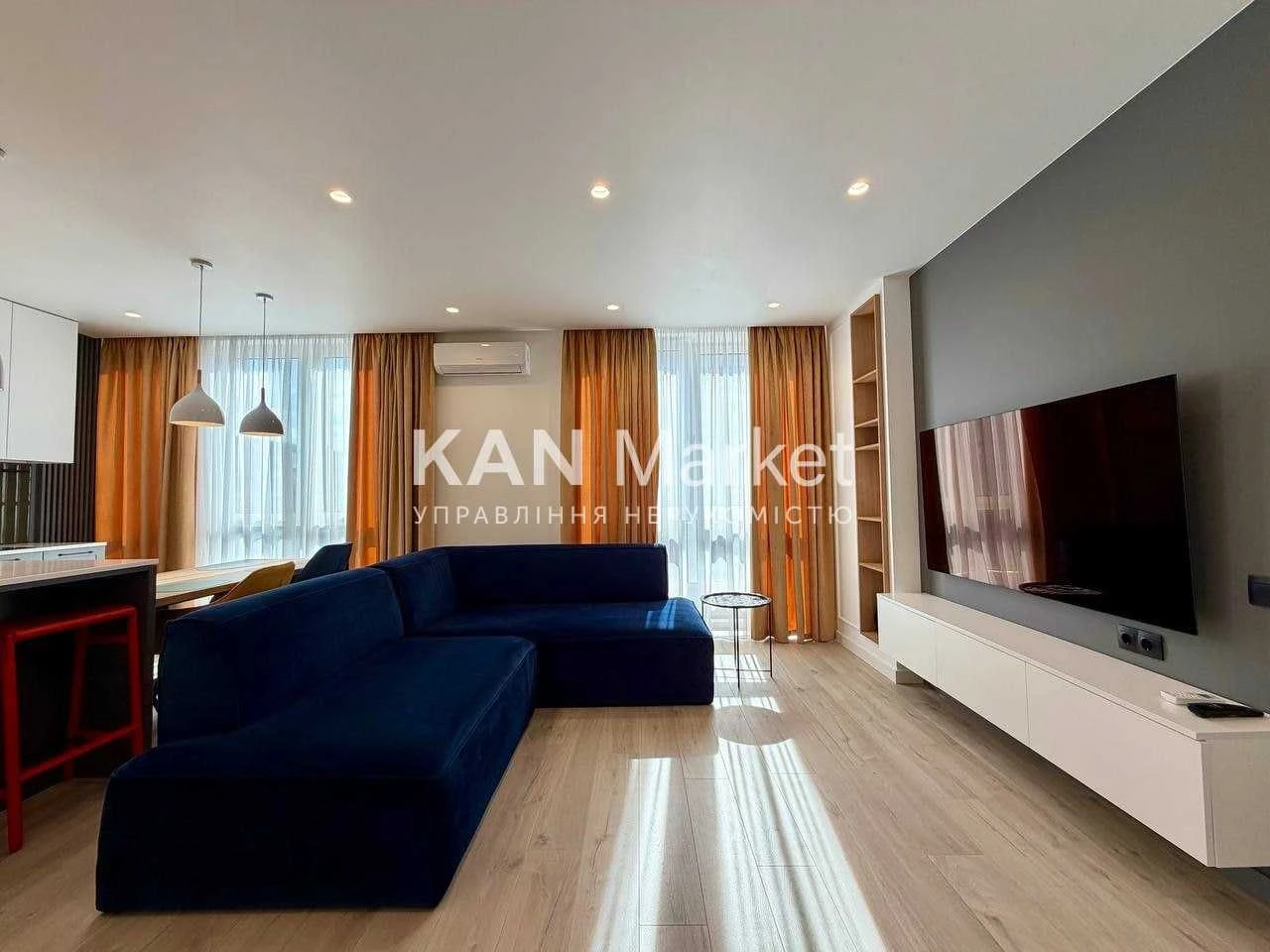 Продаж 3к квартири 88,2 м² з ремонтом у Файна Таун!