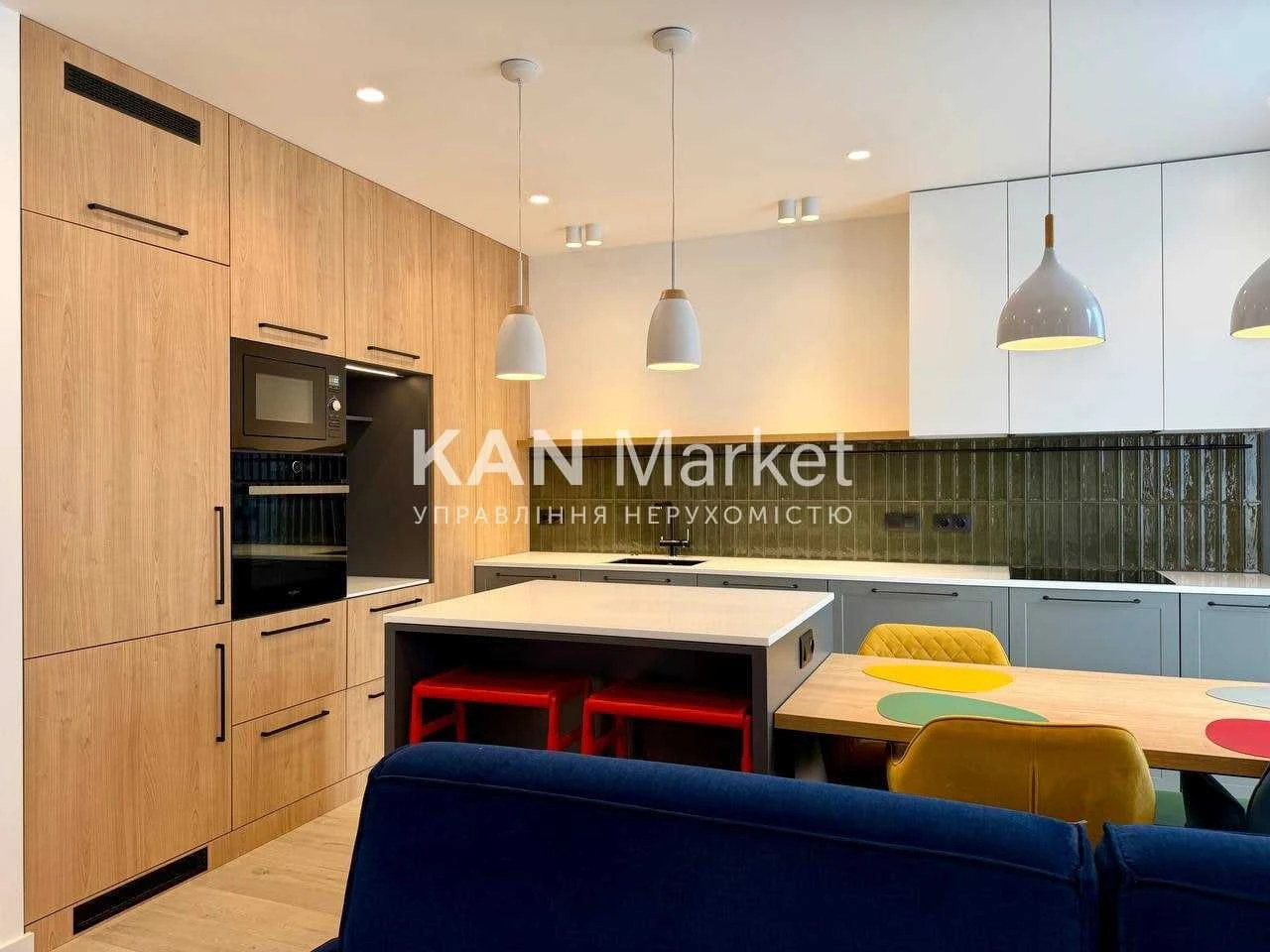 Продаж 3к квартири 88,2 м² з ремонтом у Файна Таун!