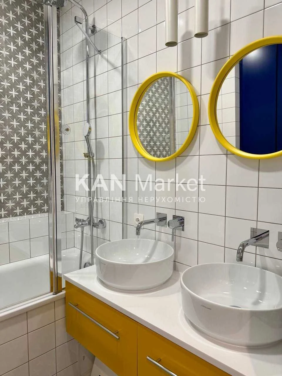 Продаж 3к квартири 88,2 м² з ремонтом у Файна Таун!