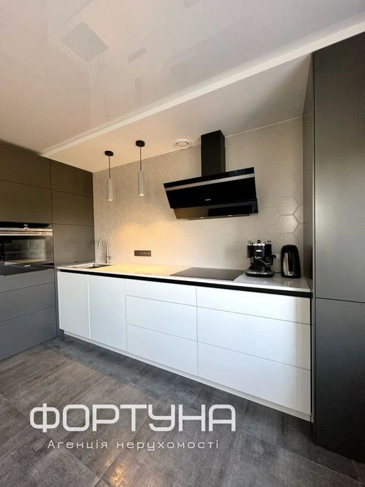 ‼️ПОДІЛ, Дворівнева квартира 125м2, Євроремонт!
