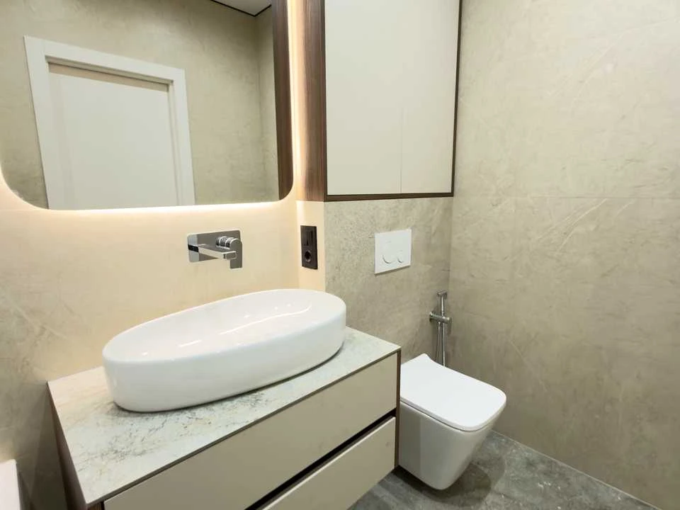 Apartment. Ivano-Frankivsk, Knyzhyn