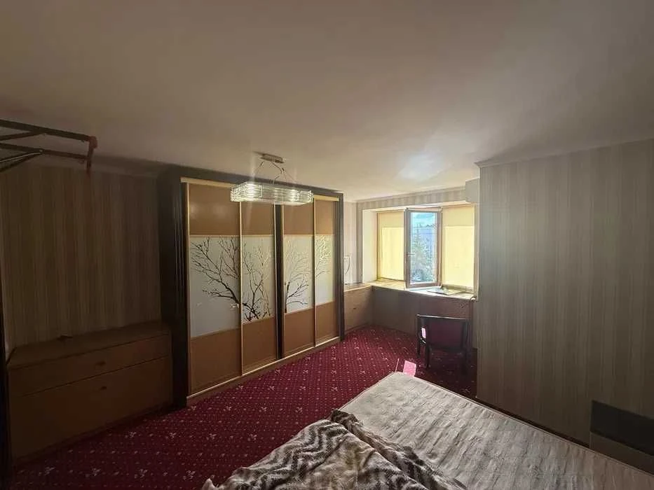 Продаж квартири в Центральній частині міста
