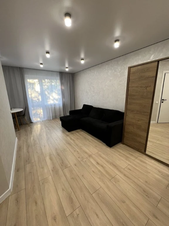 Sale of a 2-bedroom apartment in the center of Rivne - opposite the park
