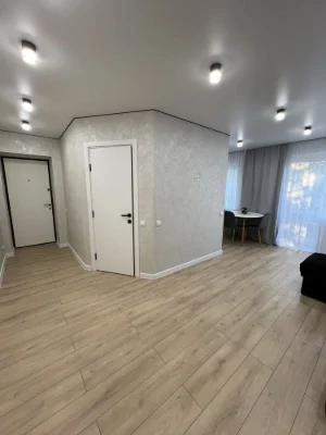 Sale of a 2-bedroom apartment in the center of Rivne - opposite the park