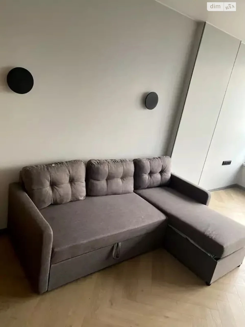 Long-Term Rental Apartment Podilsky