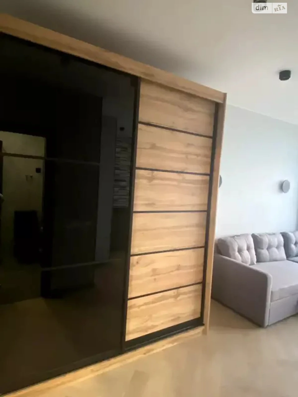 Long-Term Rental Apartment Podilsky