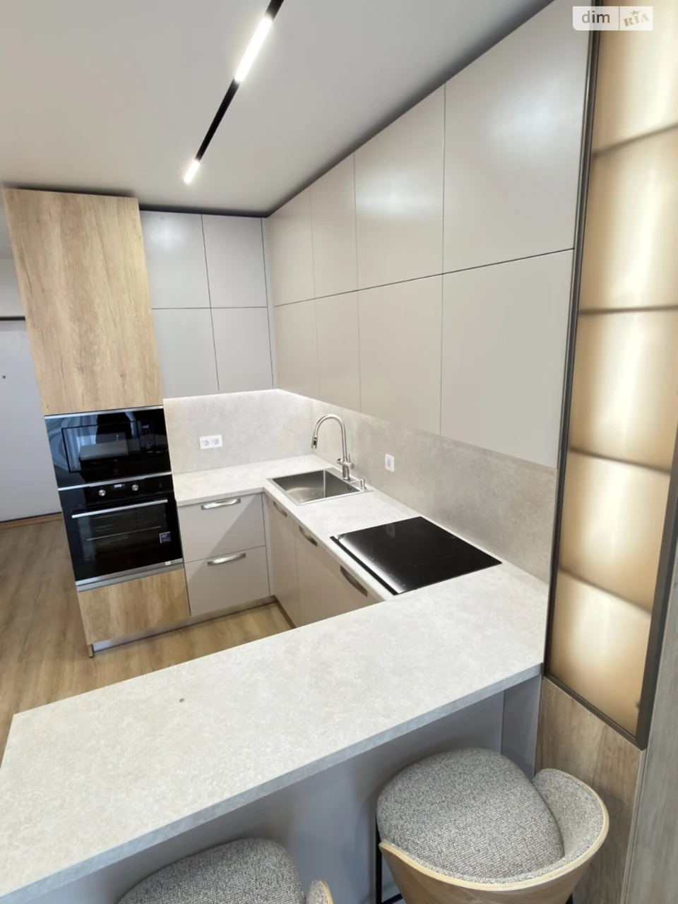 Long-Term Rental Apartment, Darnytskyi