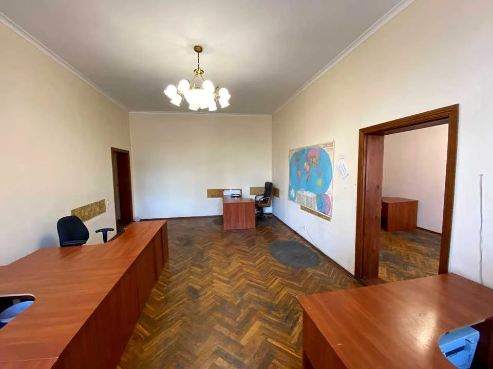Apartment. Eugene Chikalenko Street, Kyiv