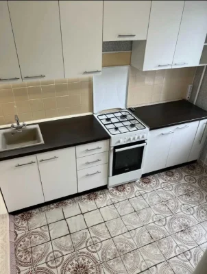 Продажа 3-комнатной квартиры, улица Драгоманова 42А
