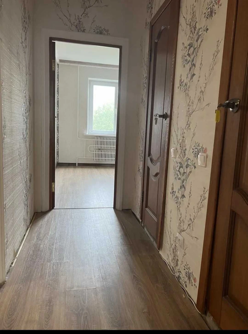 Продажа 3-комнатной квартиры, улица Драгоманова 42А