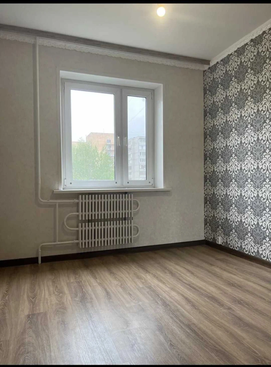 Продажа 3-комнатной квартиры, улица Драгоманова 42А