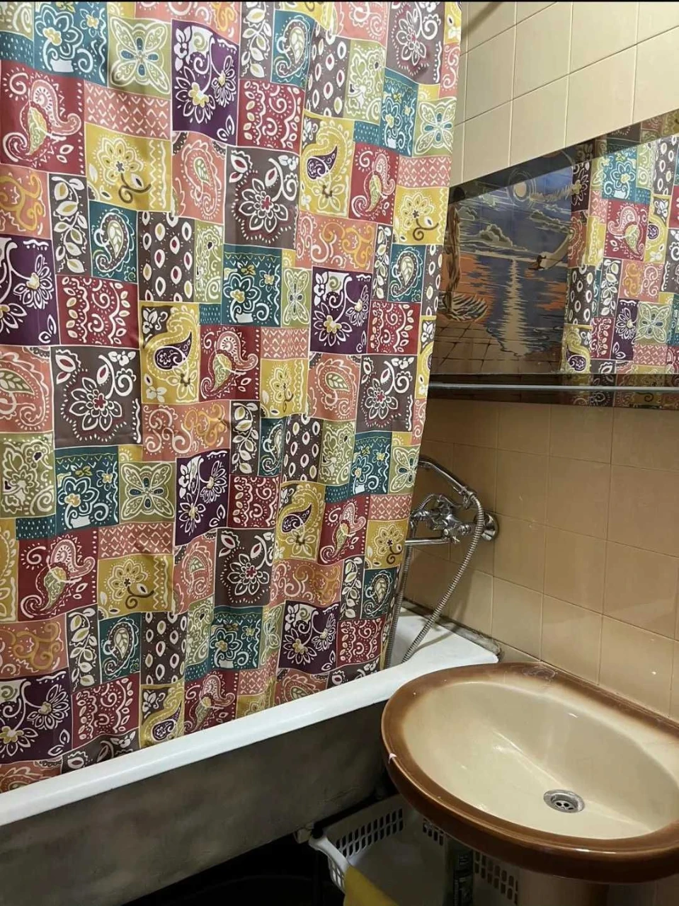 Продажа 3-комнатной квартиры, улица Драгоманова 42А