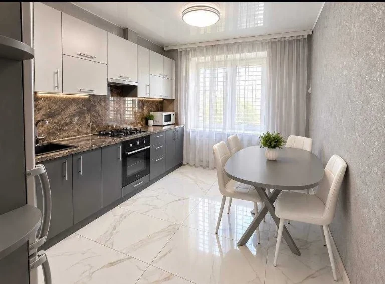For Sale 3-bedroom apartment CHESHKU, Perevoya-4