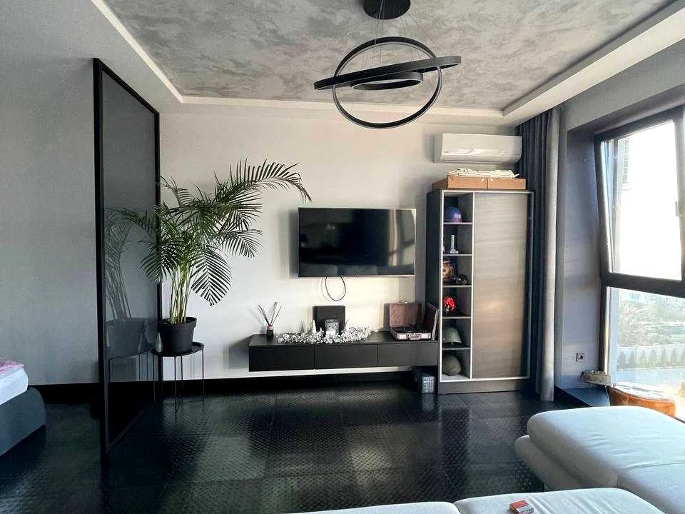 Apartment. Dnipro, Gavanska St., (Building 1)