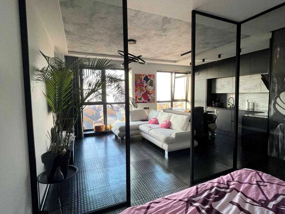 Apartment. Dnipro, Gavanska St., (Building 1)