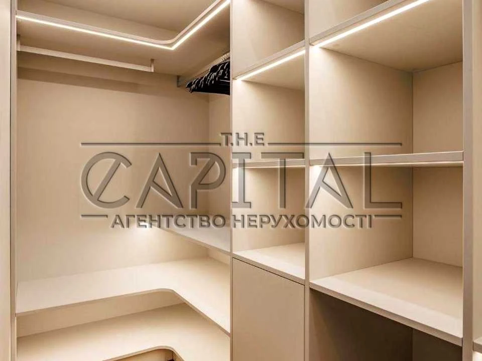 Квартира. Київ, вулиця Зарічна