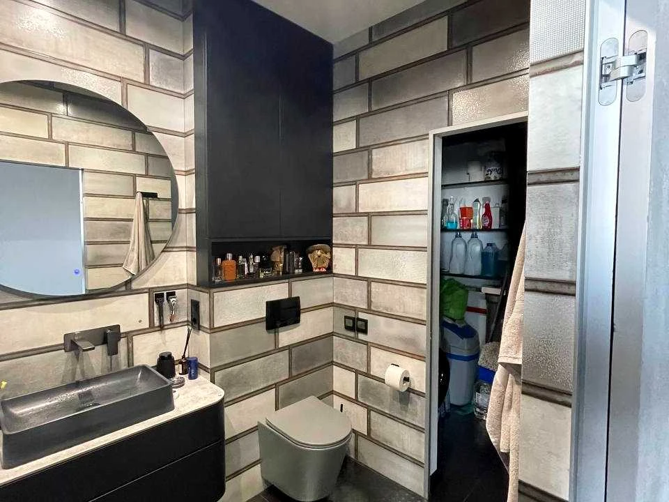 Apartment. Dnipro, Gavanska St., (Building 1)