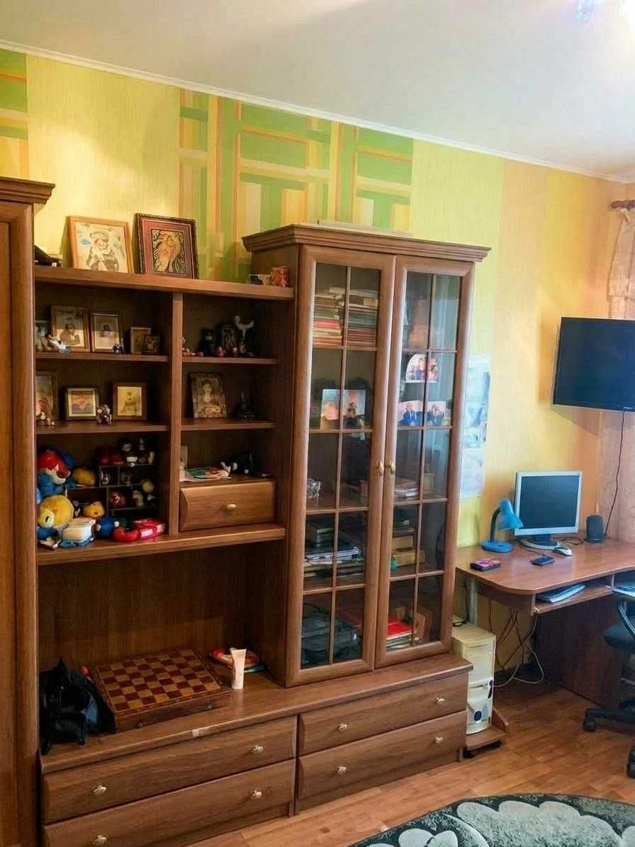 Продается квартира на Холодной горе