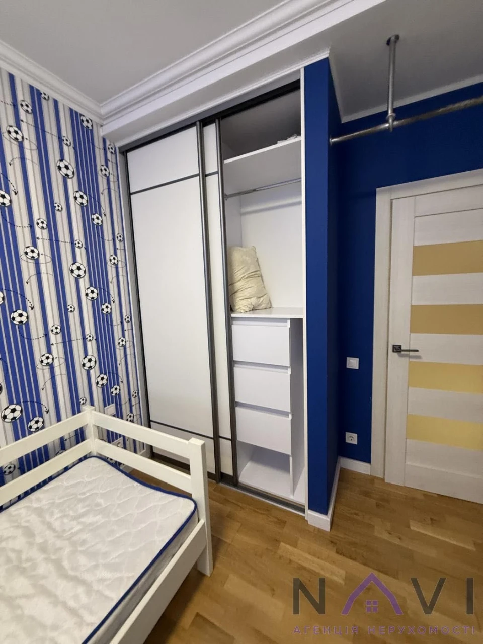 Продаж 2-кімнатноі квартири | 2 яруси, Боздош