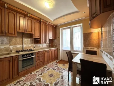 Продам 1 кім квартиру з виглядом на усе місто