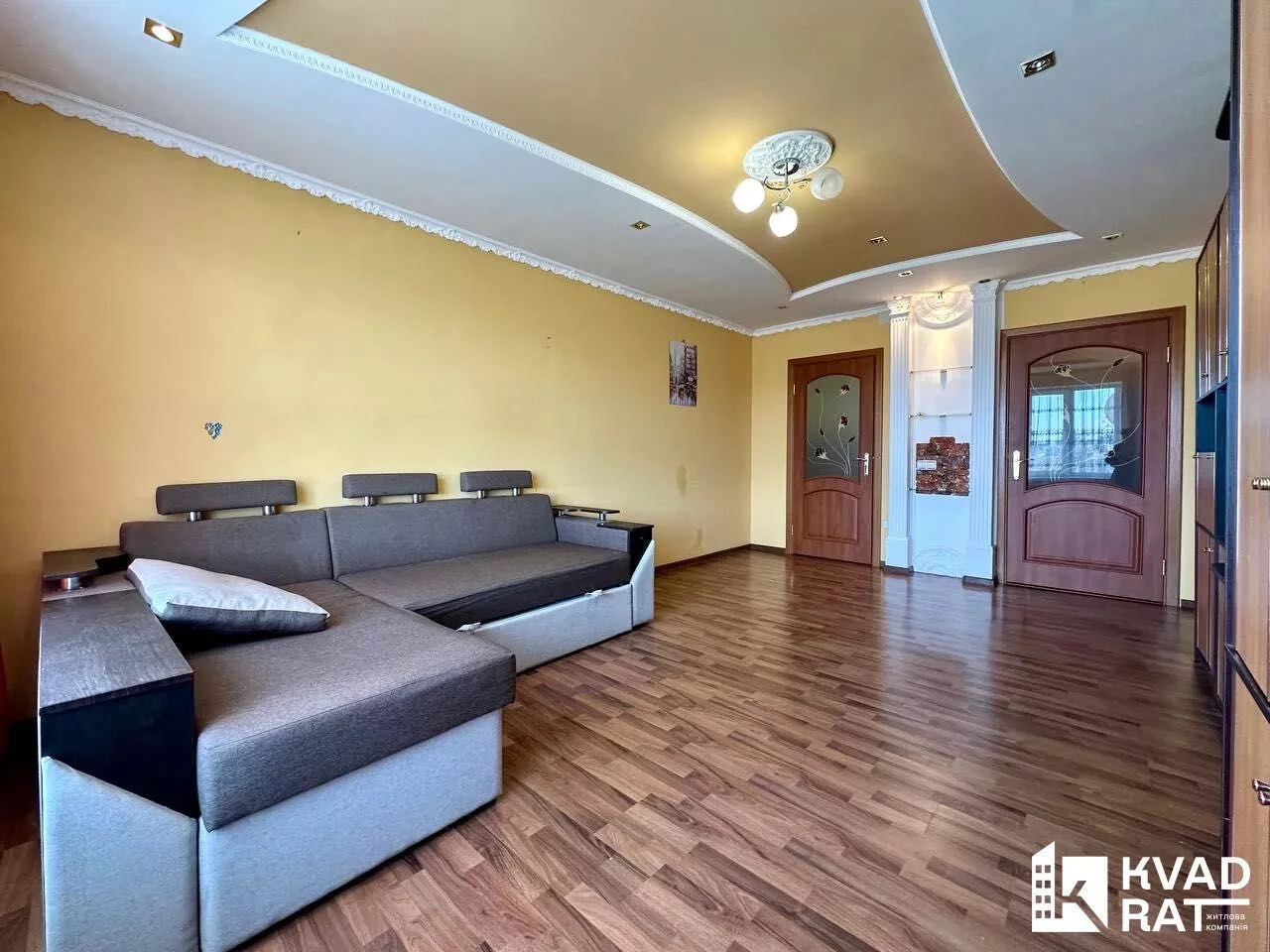 Продам 1 кім квартиру з виглядом на усе місто