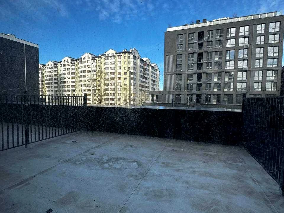 Apartment. Ivano-Frankivsk, Sydnyy Buliv.