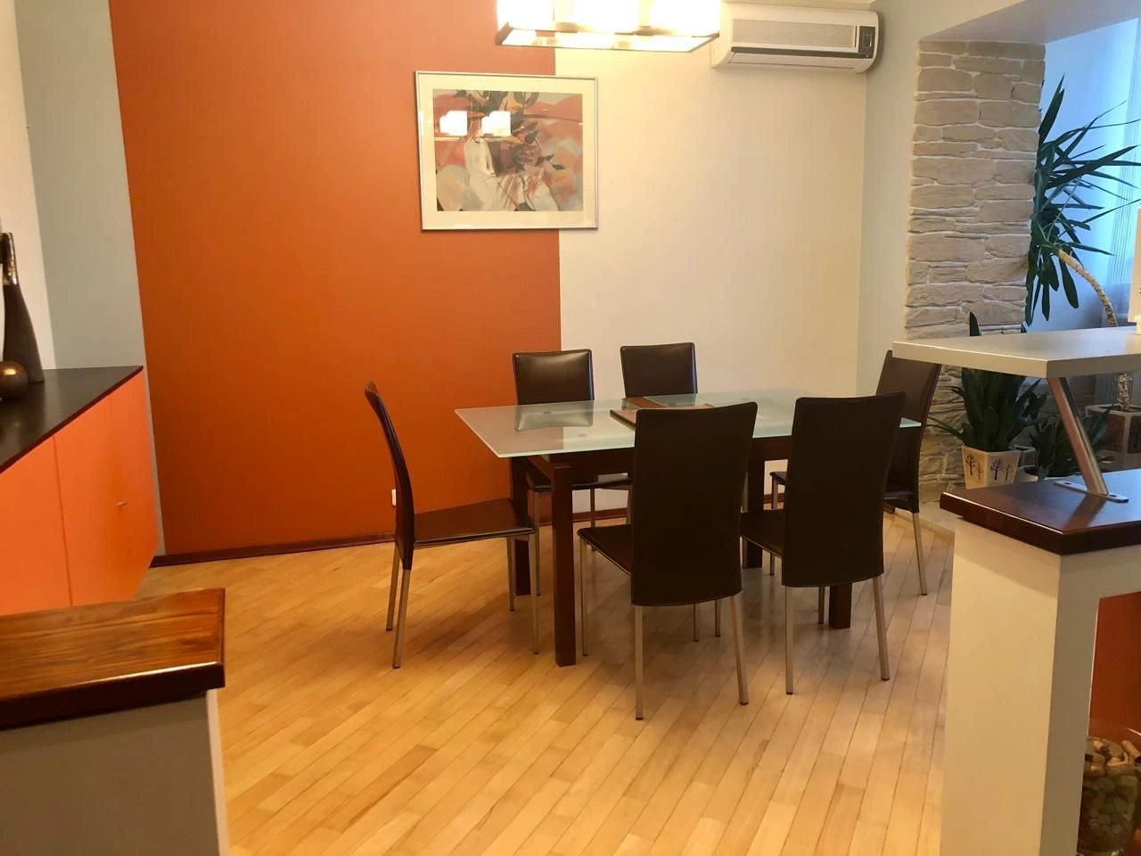Продажа квартиры с ремонтом в районе Парку Победы