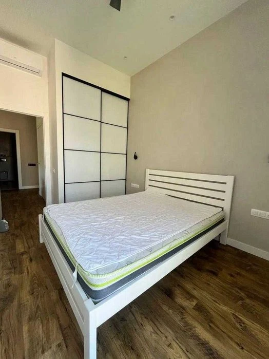 For sale 2-room apartment in the residential complex "Loft Smart" Nagorny Center Par