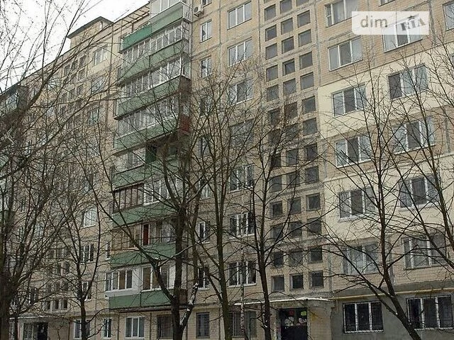 Sale of 3-room apartment 80 sq. m. on Lyatoshynskogo St. 8 • ID 346