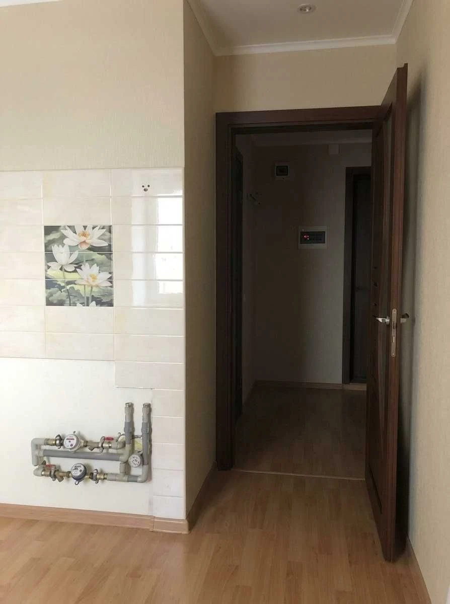 For Sale: 2-bedroom apartment in Saltyevka