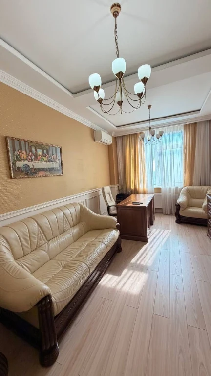 Продається квартира в Аркадії, 2 кімнати, 120 квадратних метрів