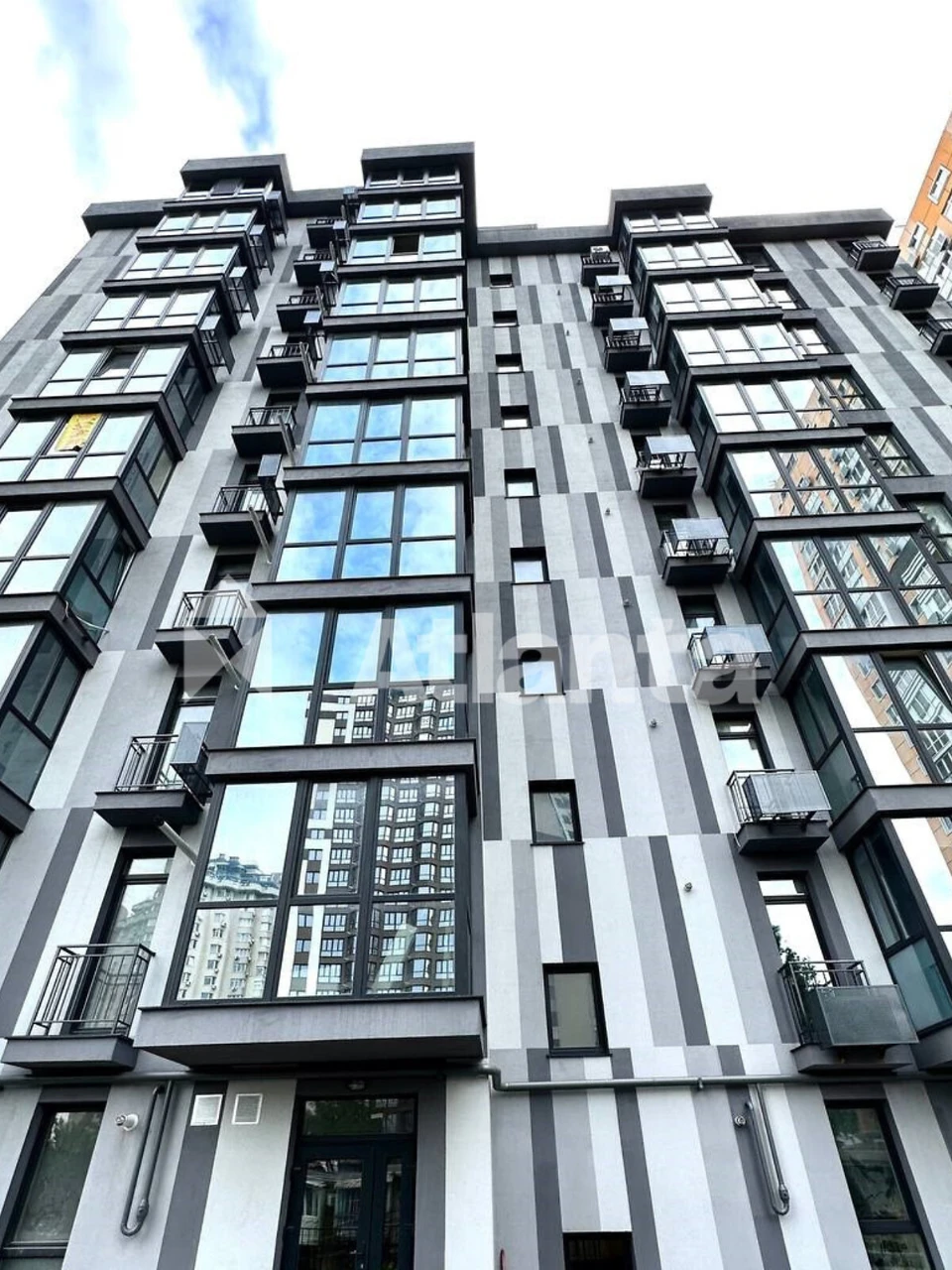 Продажа Квартиры Приморский