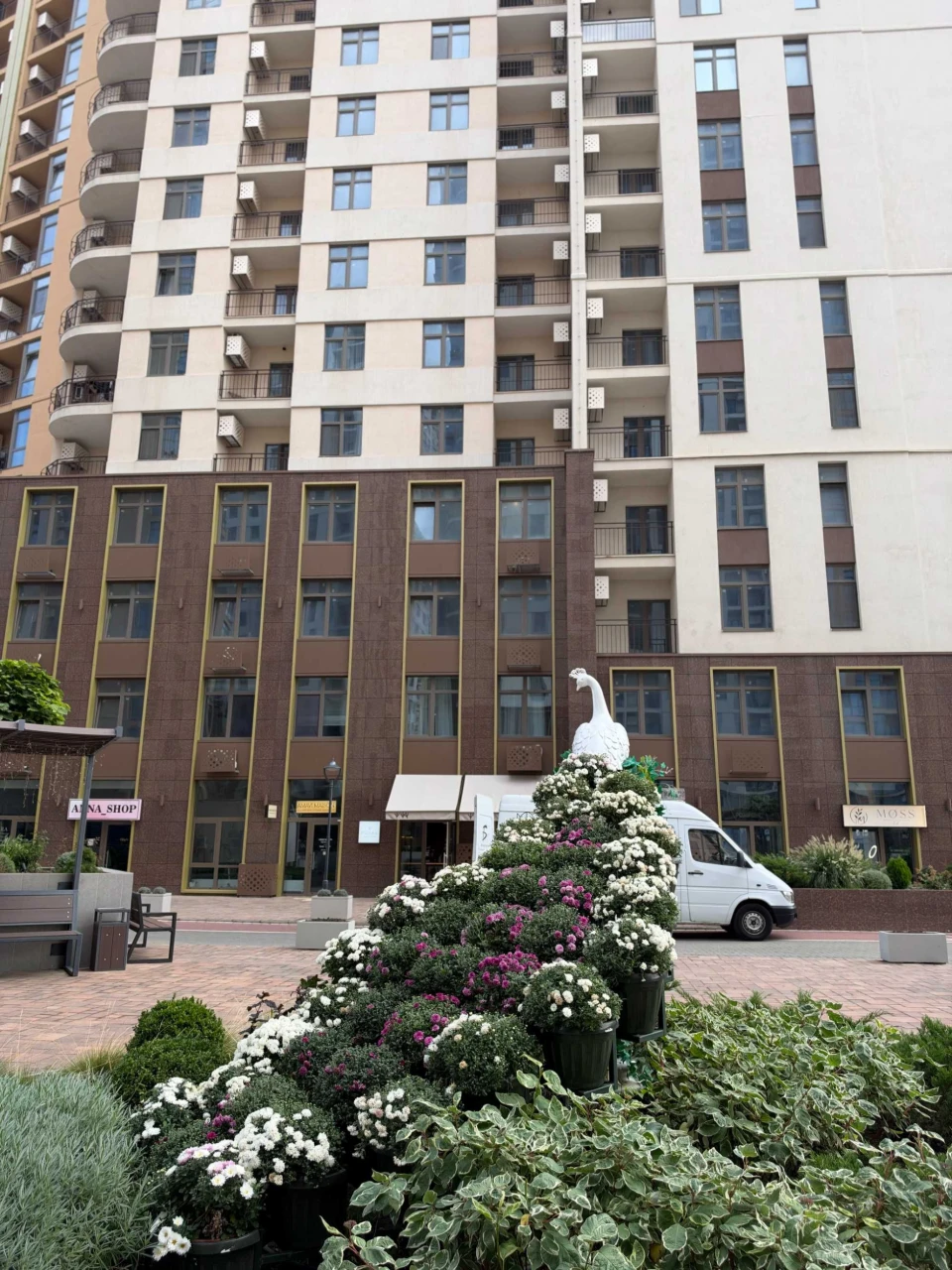Найкраща ціна в KADORR CITY на Краснова! 2-кімнатна квартира з видом на і