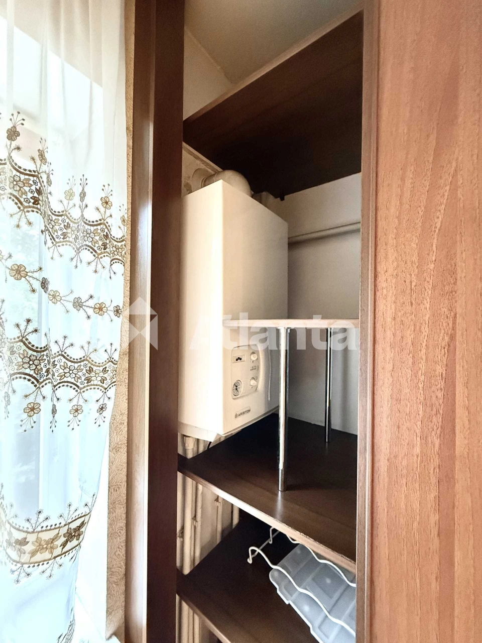 Просторная двухкомнатная квартира площадью 70 м² на улице Па