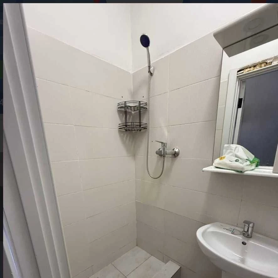 1 room apartment Modern renovation. Italian Boulevard, Belg