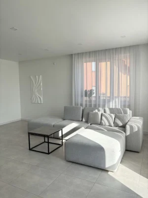 Modern house in Rivne: autonomy, fireplace, shelter