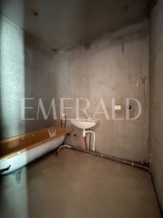 2-room apartment 78 m² for $80,000 | Lake view | Revutskyi residential complex