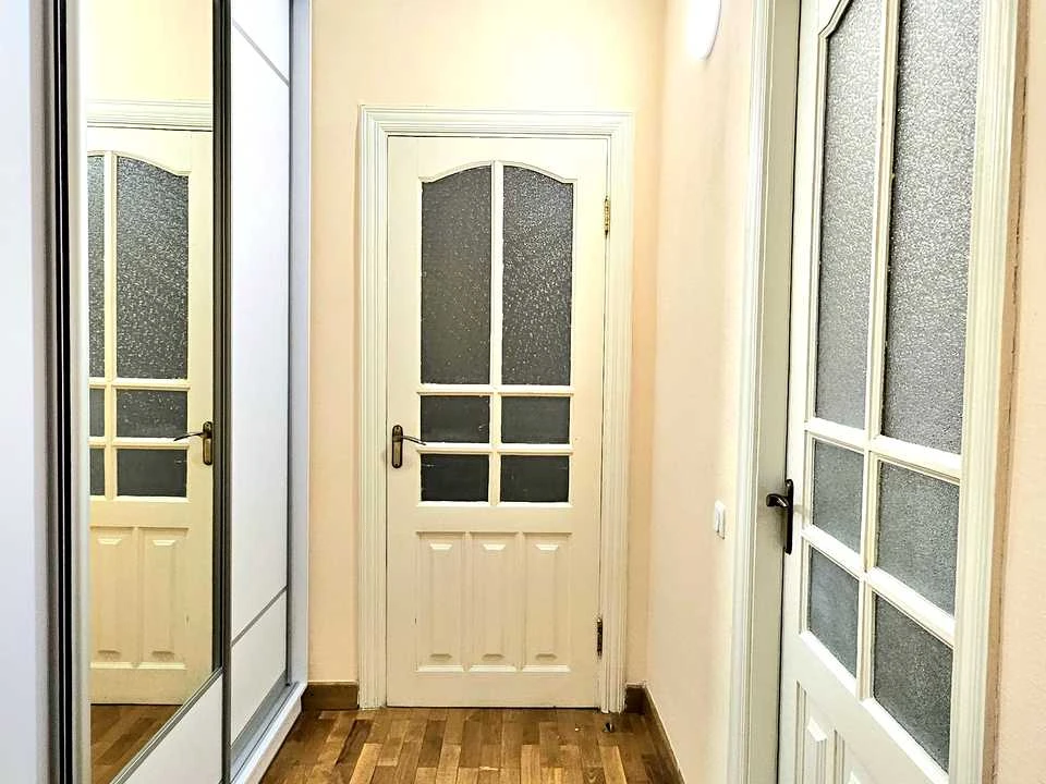 Apartment. Bastionny Prospekt, Kyiv