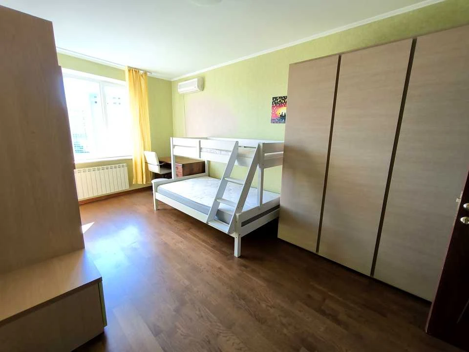 Apartment. Holosiivsky Prospect, Kyiv