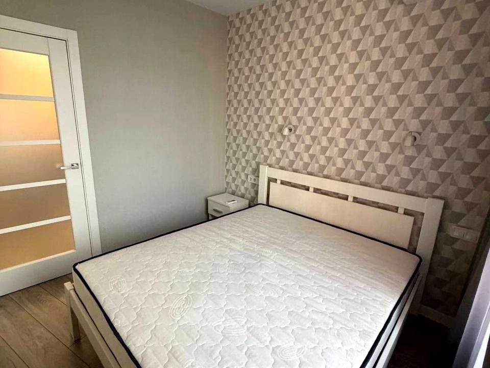 Apartment. Kyiv, Dniprovska naberezhna st.