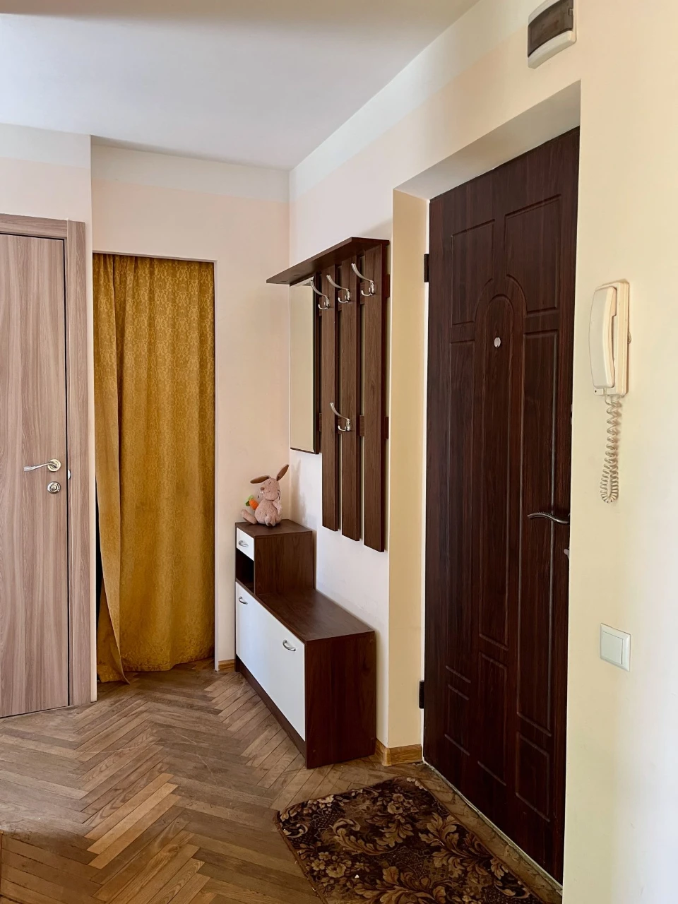 2-bedroom apartment on Greenchen Street