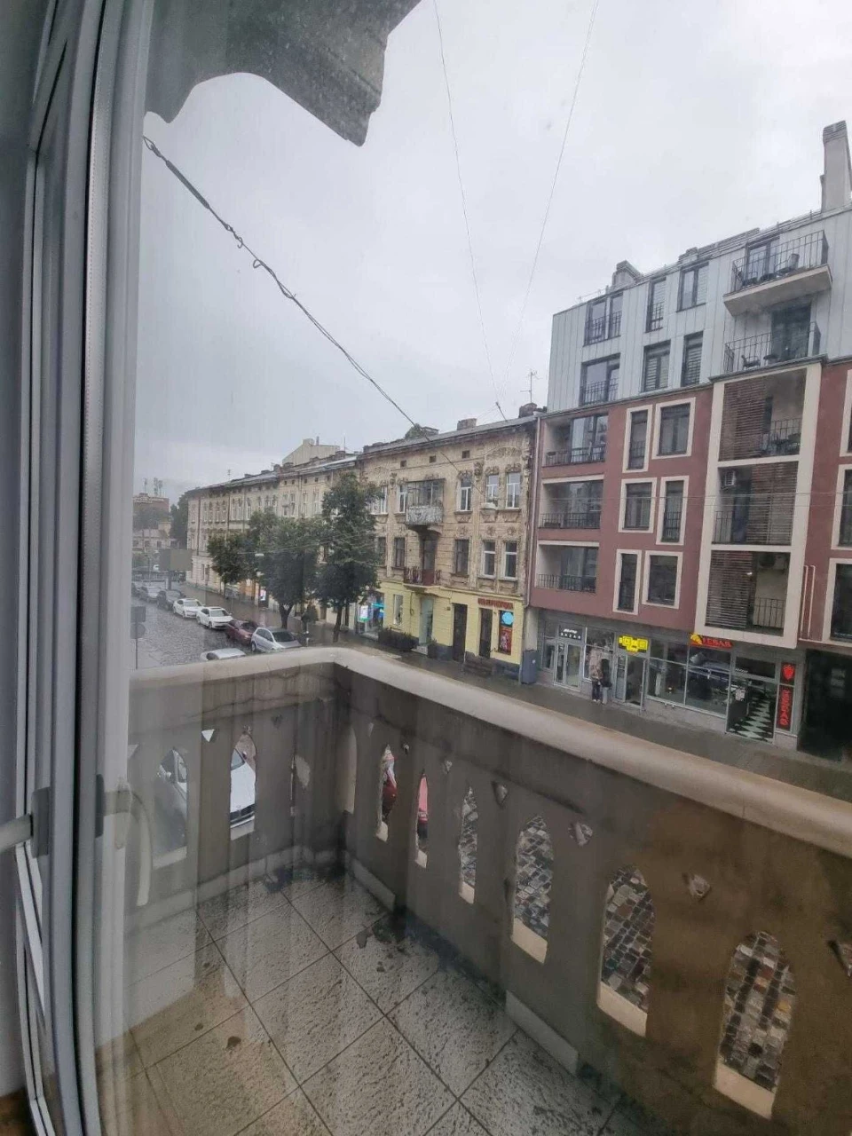 Продаж 3-кімнатного житла в центрі Львова по вул. Пантелеймона Куліша