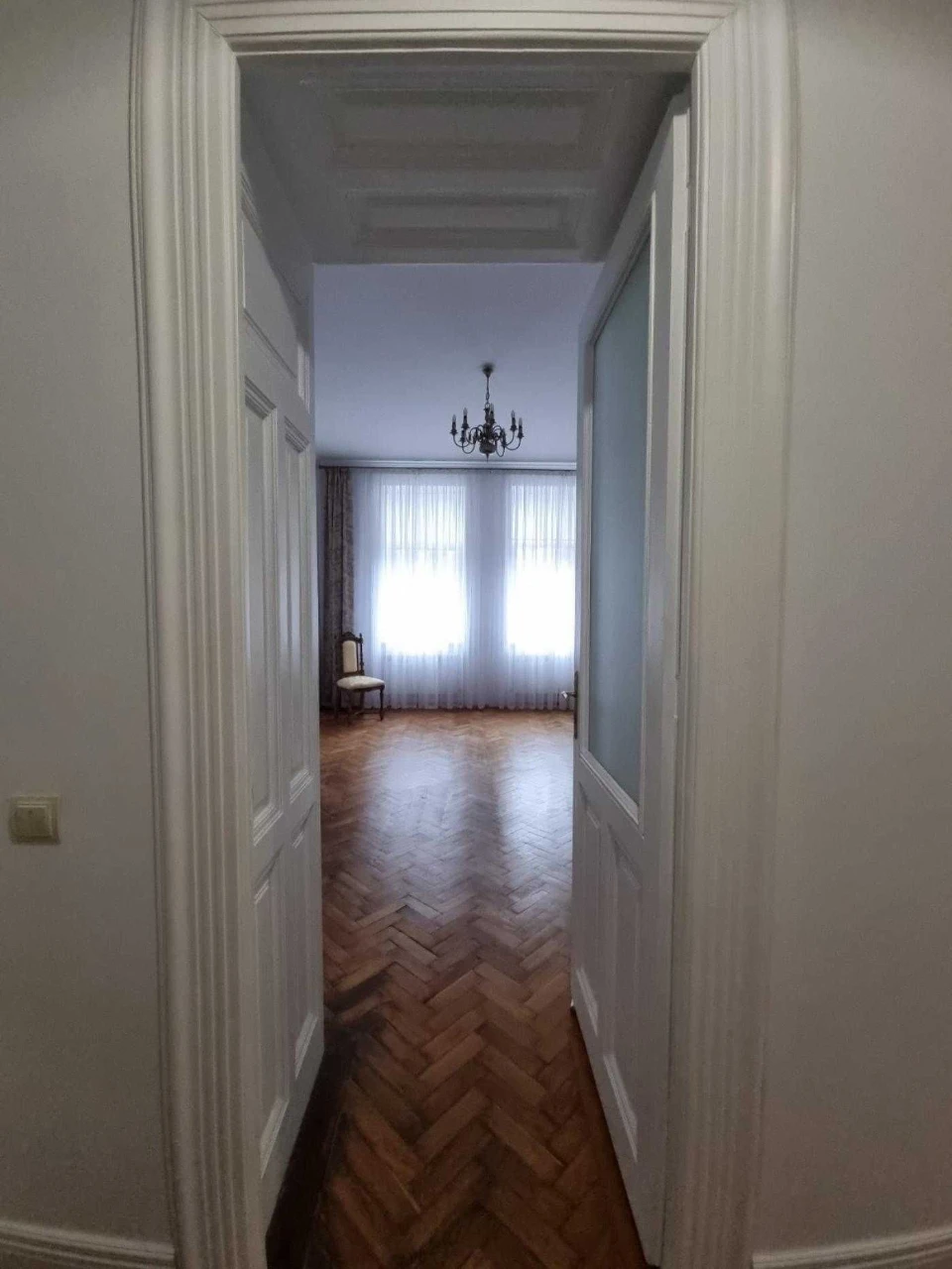 Продаж 3-кімнатного житла в центрі Львова по вул. Пантелеймона Куліша