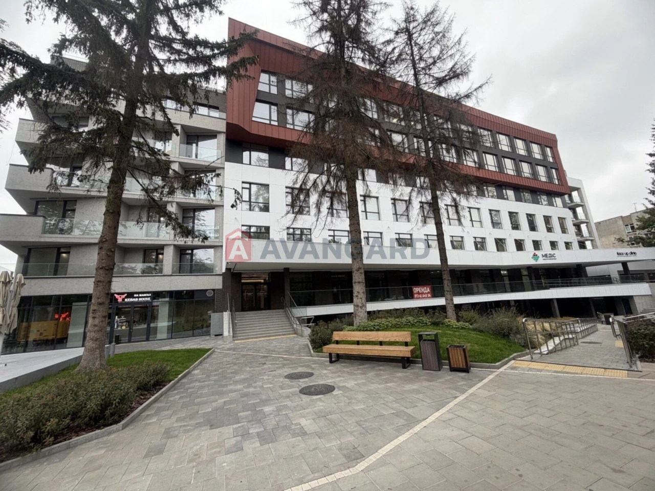 Сучасна 3кім-квартира у ЖК на вул. Зелена, 111