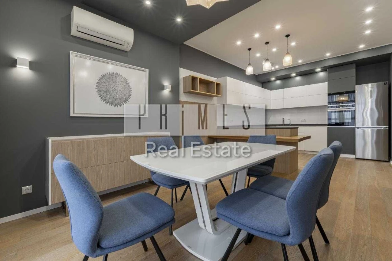 Sale of a 4-room apartment 184 sq.m. in the residential complex Novospekerski Lipki, without a common area
