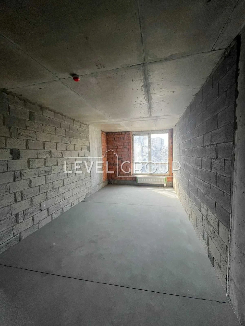 Sale of a 3-bedroom apartment, Holosiiv, Senat Residence, Re Shopping Mall