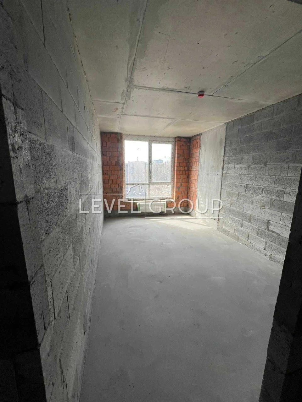 Sale of a 3-bedroom apartment, Holosiiv, Senat Residence, Re Shopping Mall